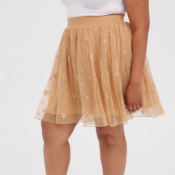 SET: Torrid Stars Lips Pullover Sweater/Stars Tulle Skater Mini Skirt 1X - Picture 8 of 14